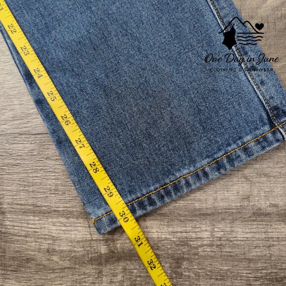 Guess Distressed Straight Leg Jeans Size 26 (2) - Picture 5 of 6